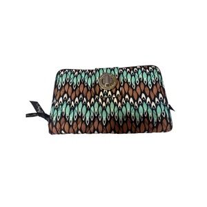 Vera Bradley New Turnlock Wallet Sierra Stream Quilted Cotton Womens Zipper & Tu